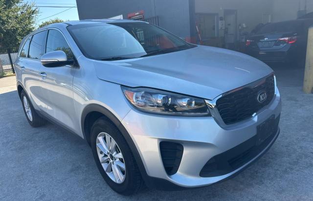 KIA SORENTO 2019 5xypgda52kg571708