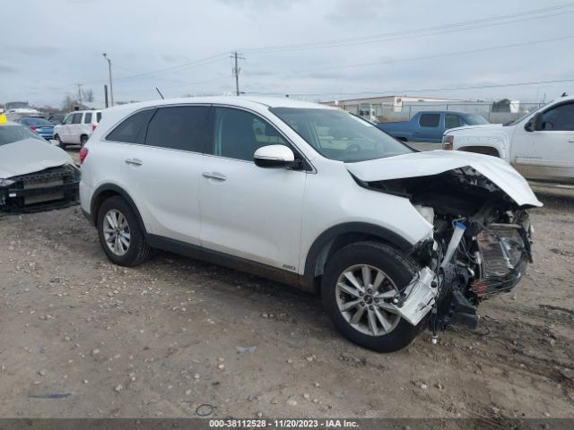 KIA SORENTO 2019 5xypgda52kg571790