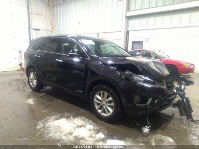 KIA SORENTO 2017 5xypgda53hg324402