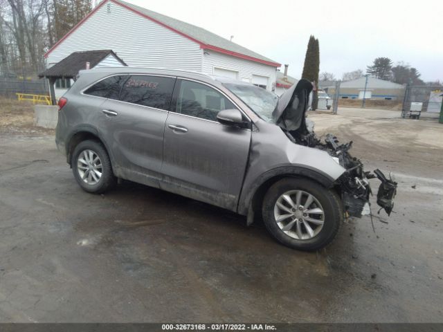 KIA SORENTO 2018 5xypgda53jg376182