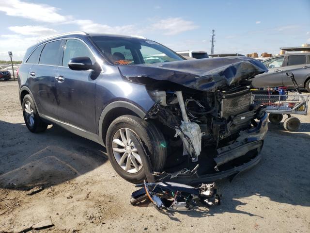 KIA SORENTO LX 2018 5xypgda53jg399459