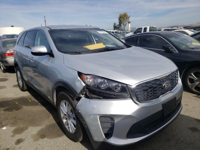 KIA SORENTO LX 2019 5xypgda53kg484125