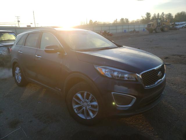 KIA SORENTO LX 2017 5xypgda54hg220758