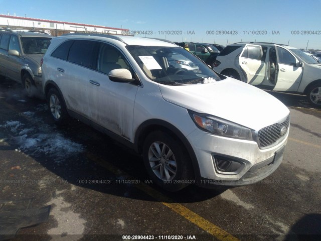 KIA SORENTO 2018 5xypgda54jg410131