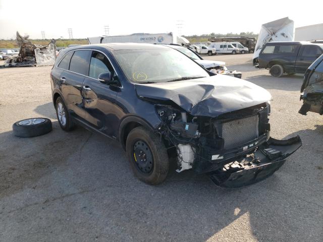 KIA SORENTO LX 2019 5xypgda54kg468998