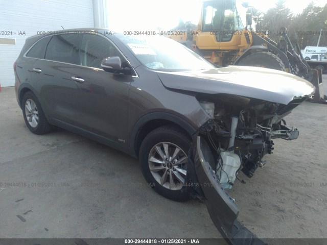 KIA SORENTO 2019 5xypgda54kg472226