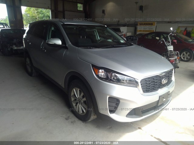 KIA SORENTO 2019 5xypgda54kg488037