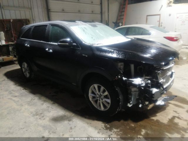 KIA SORENTO 2019 5xypgda54kg564050