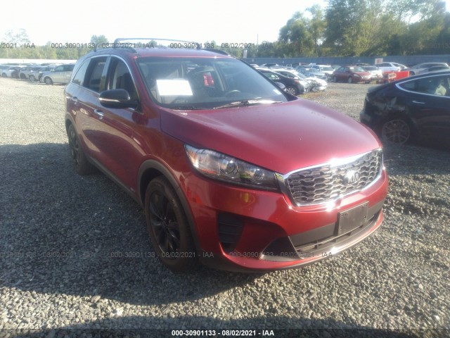 KIA SORENTO 2019 5xypgda54kg584668