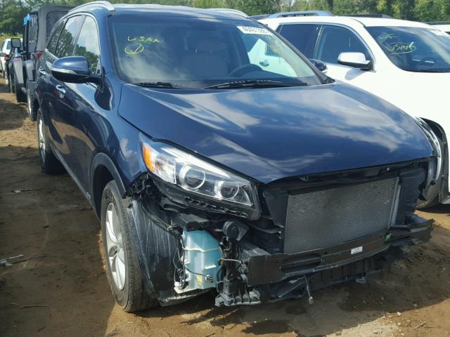 KIA SORENTO LX 2017 5xypgda55hg190802