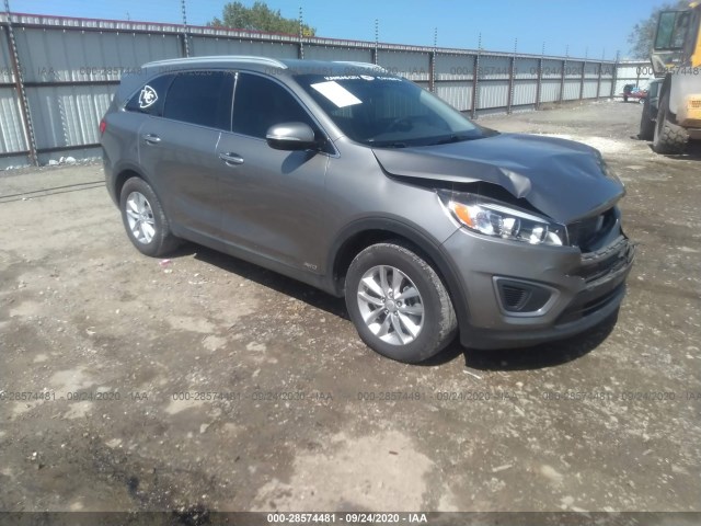 KIA SORENTO 2017 5xypgda55hg191786