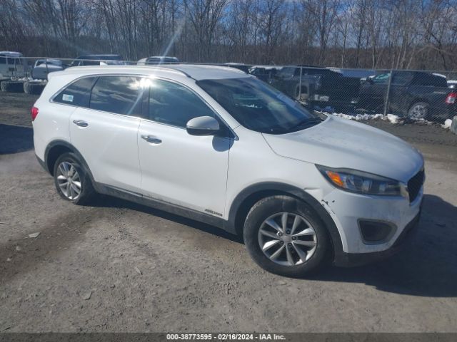 KIA SORENTO 2017 5xypgda55hg199824