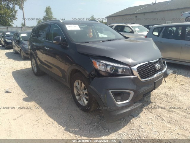 KIA SORENTO 2017 5xypgda55hg329973