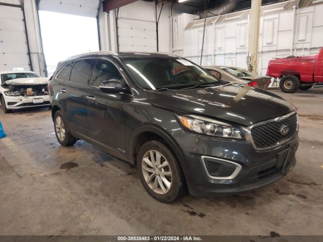 KIA SORENTO 2018 5xypgda55jg406475