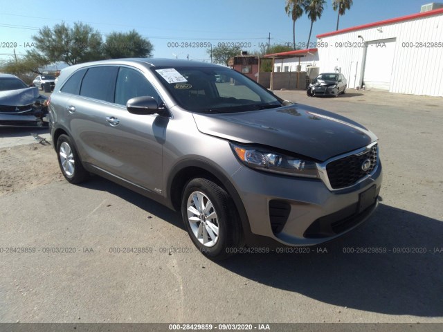 KIA SORENTO 2019 5xypgda55kg449179