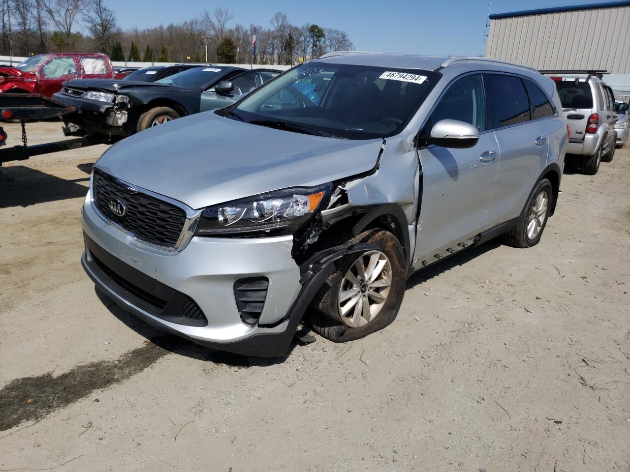 KIA SORENTO 2019 5xypgda55kg476740