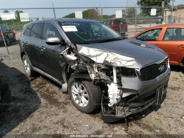 KIA SORENTO 2019 5xypgda55kg480321