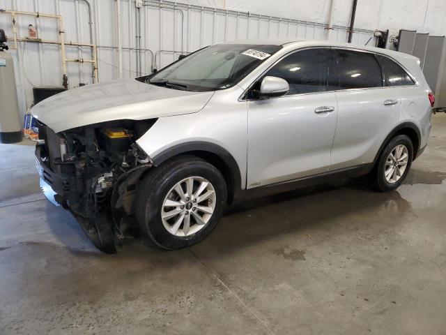 KIA SORENTO LX 2019 5xypgda55kg482067