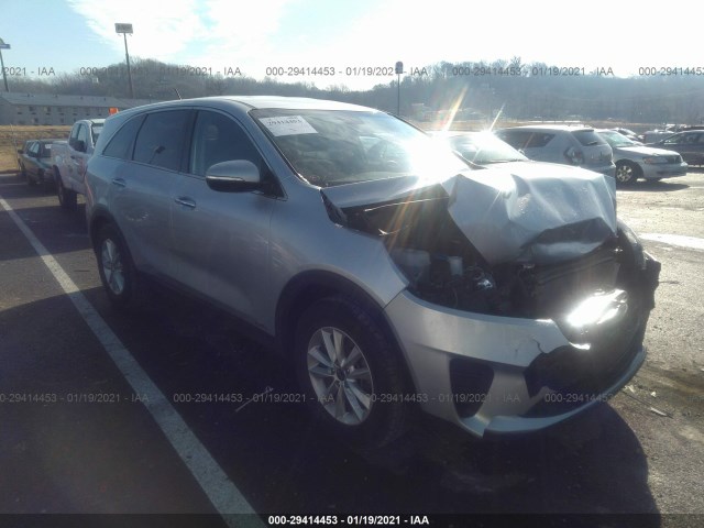 KIA SORENTO 2019 5xypgda55kg484188