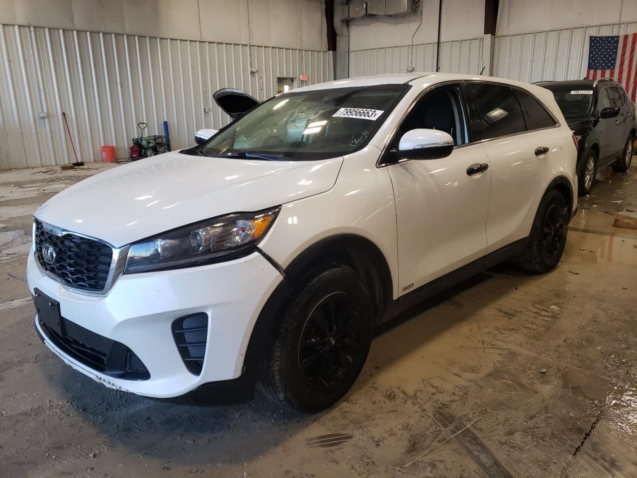 KIA SORENTO 2019 5xypgda55kg562601