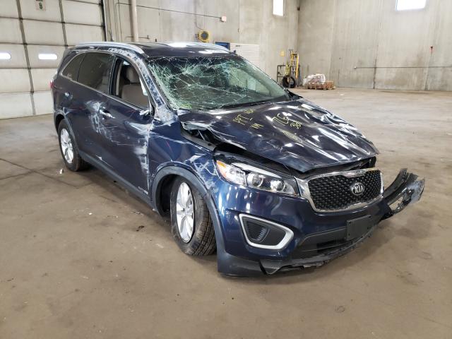 KIA SORENTO 2017 5xypgda56hg322305