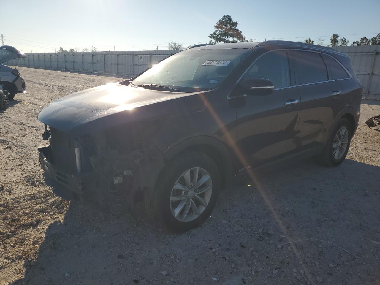 KIA SORENTO 2017 5xypgda56hg334857