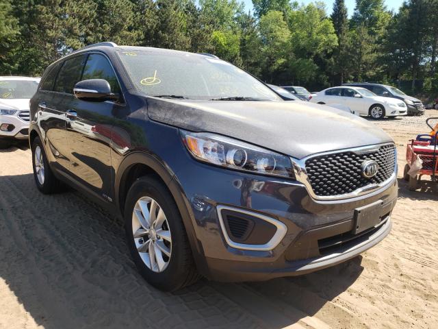 KIA SORENTO LX 2018 5xypgda56jg421681