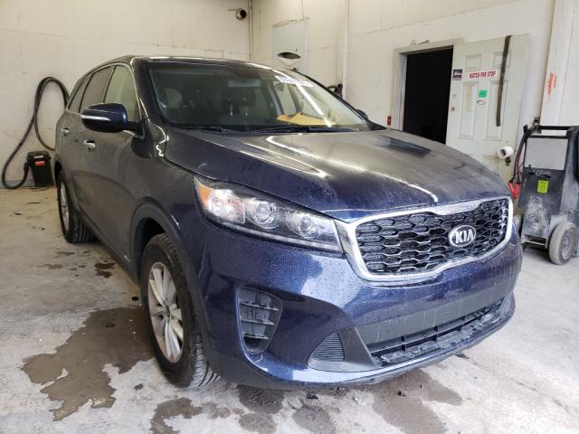 KIA SORENTO LX 2019 5xypgda56kg495023