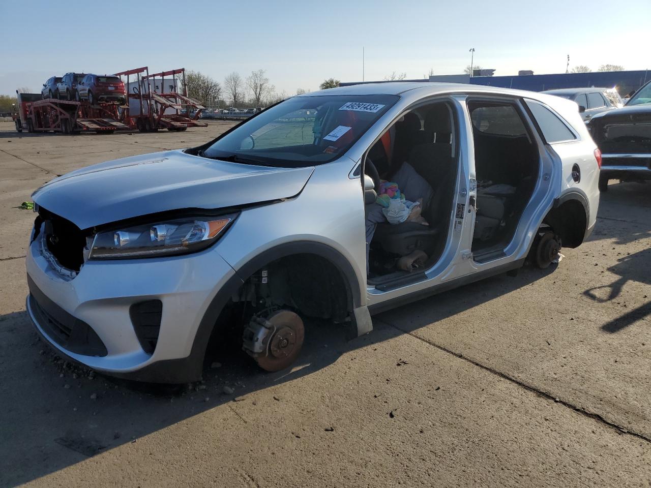 KIA SORENTO 2019 5xypgda56kg519045