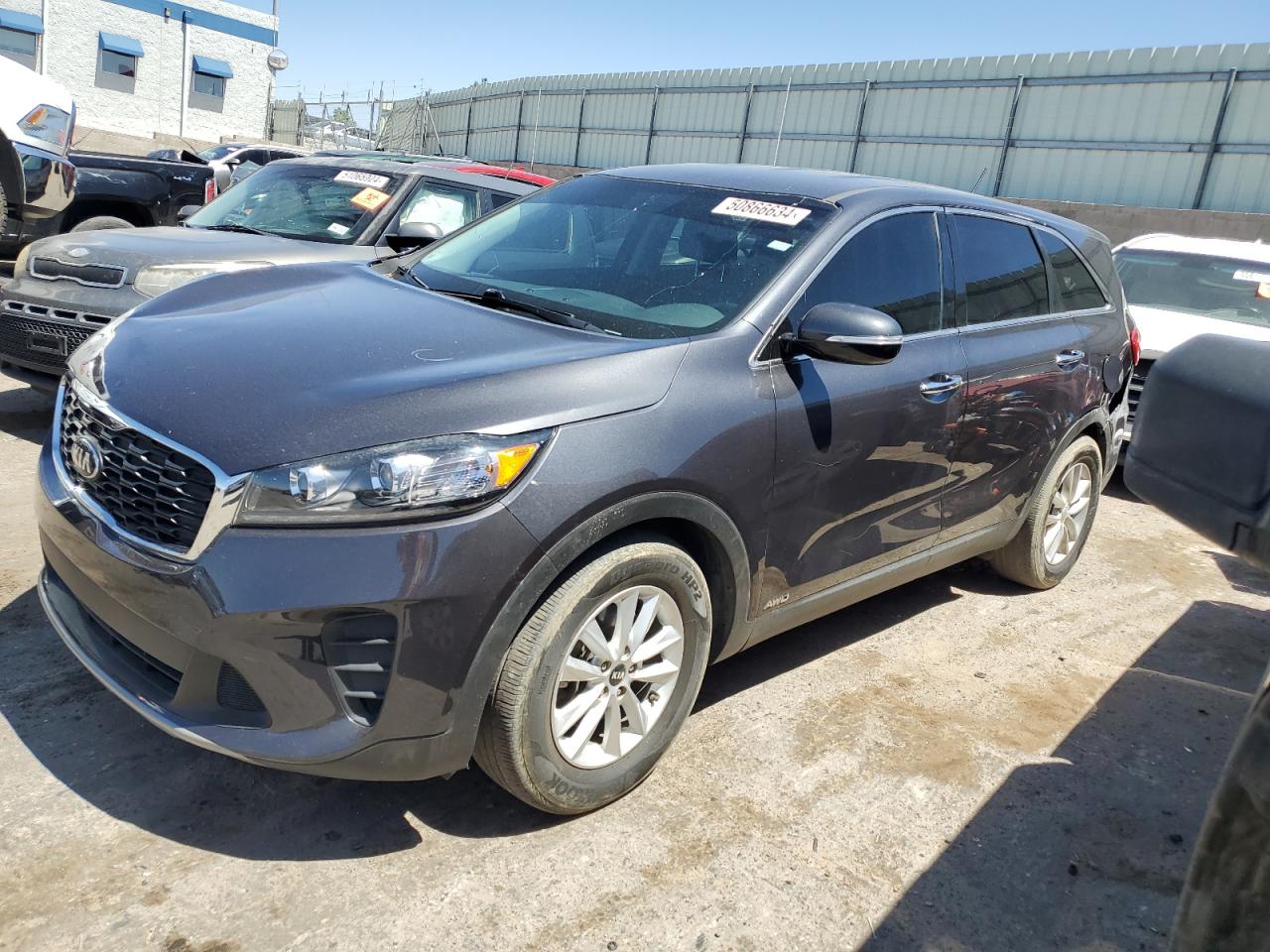 KIA SORENTO 2019 5xypgda56kg522141