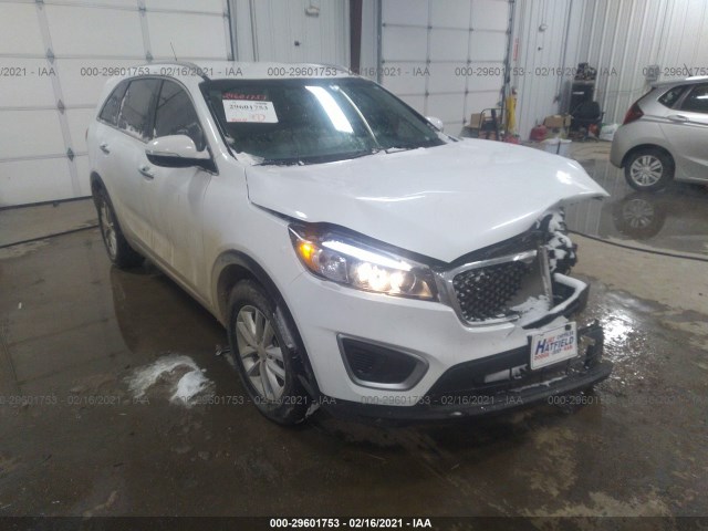 KIA SORENTO 2017 5xypgda57hg188808