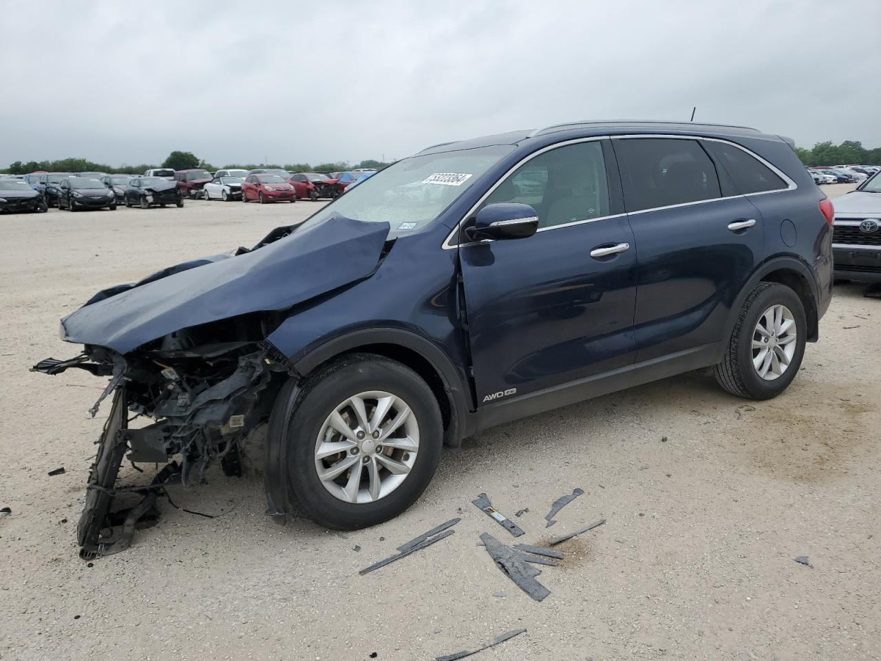 KIA SORENTO 2018 5xypgda57jg429594