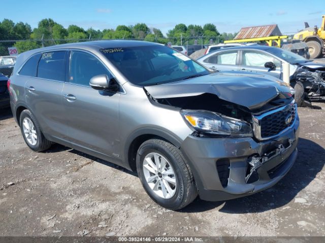 KIA SORENTO 2019 5xypgda57kg440211