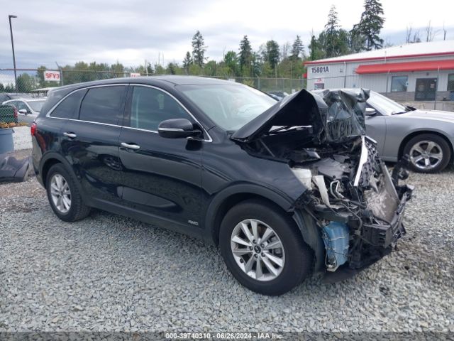 KIA SORENTO 2019 5xypgda57kg466095