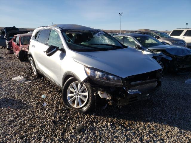 KIA SORENTO LX 2019 5xypgda57kg550918