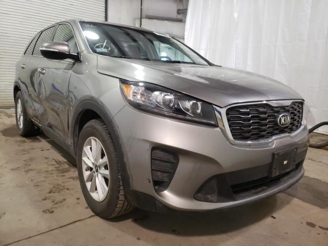 KIA SORENTO LX 2019 5xypgda57kg553141