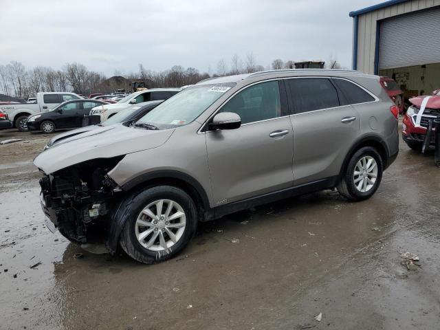 KIA SORENTO 2017 5xypgda58hg190521