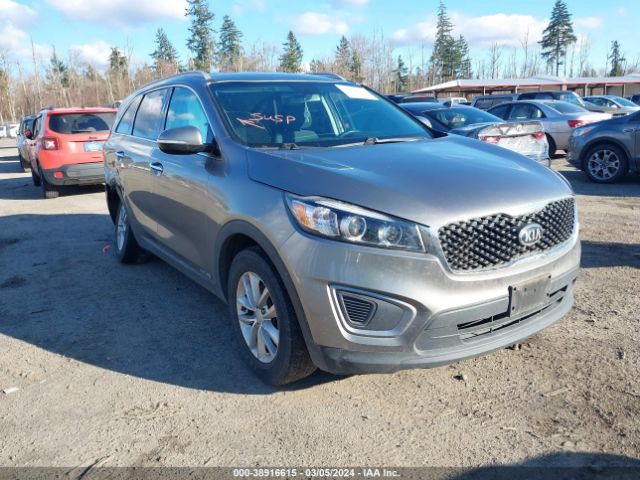 KIA SORENTO 2017 5xypgda58hg194973