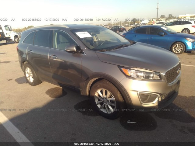 KIA SORENTO 2017 5xypgda58hg275973