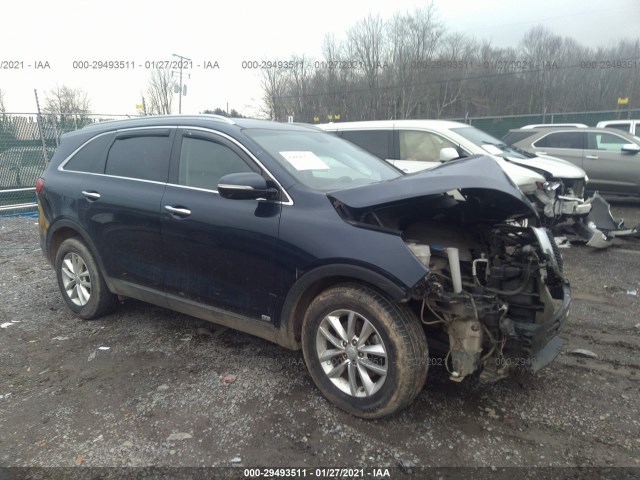 KIA SORENTO 2017 5xypgda58hg280140