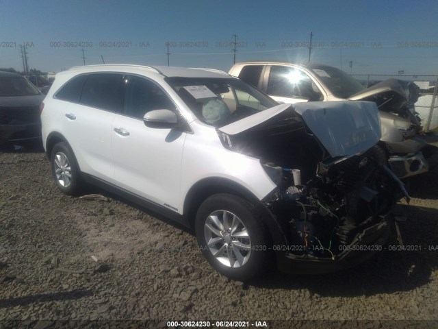 KIA SORENTO 2018 5xypgda58jg338706