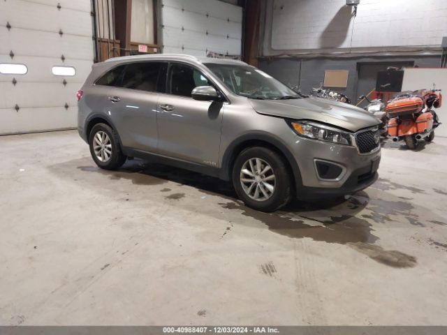 KIA SORENTO 2018 5xypgda58jg373424