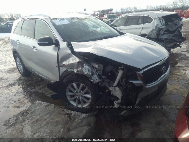 KIA SORENTO 2018 5xypgda58jg422041