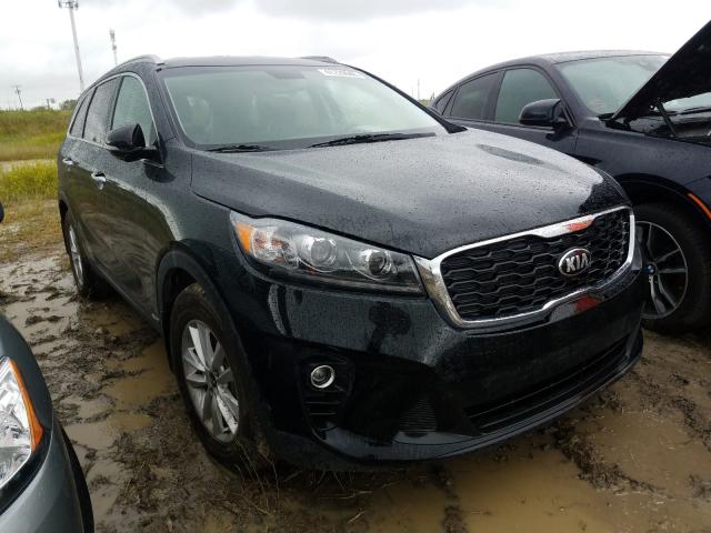 KIA SORENTO LX 2019 5xypgda58kg433719