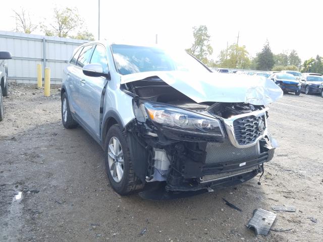 KIA SORENTO LX 2019 5xypgda58kg476716