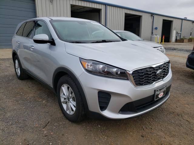 KIA SORENTO LX 2019 5xypgda58kg482077