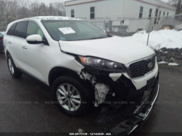 KIA SORENTO 2019 5xypgda59kg441344