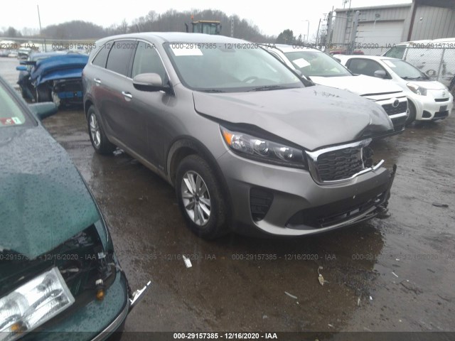 KIA SORENTO 2019 5xypgda59kg483724