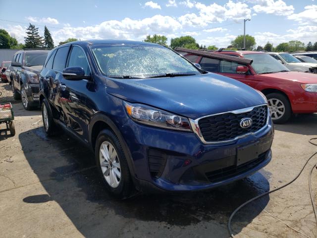 KIA SORENTO LX 2019 5xypgda59kg487191