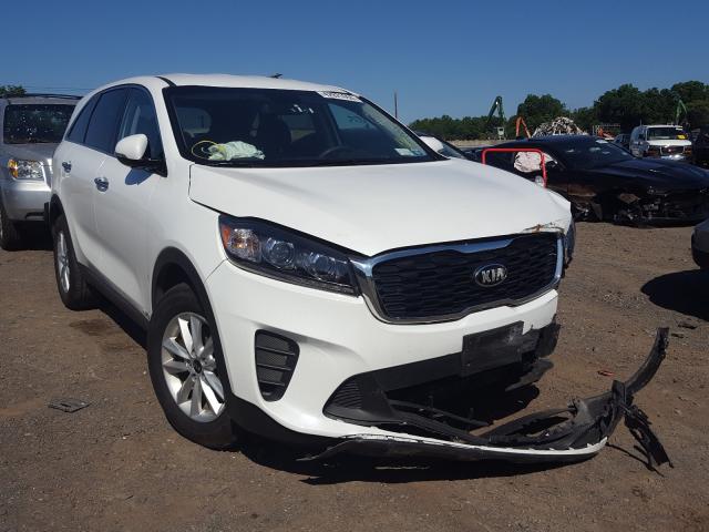 KIA SORENTO LX 2019 5xypgda59kg552959